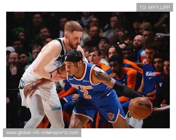 唐斯快攻中暴扣，全场气氛爆炸