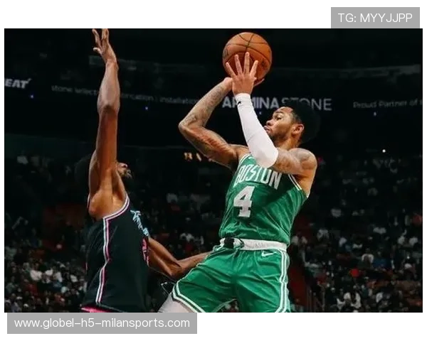 小西蒙斯大爆发！绿军替补火力震碎魔术防线