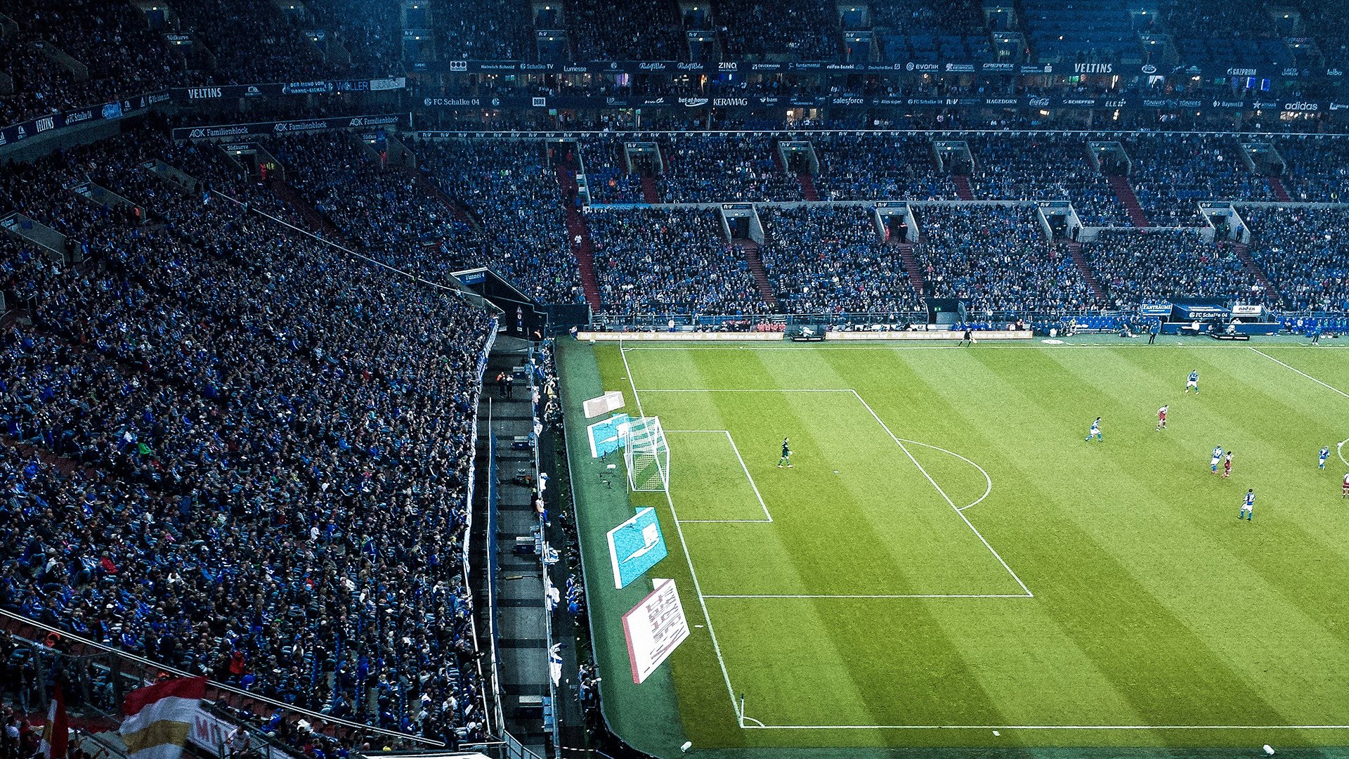 简：作为全黑队的边锋，连连得分为球队提供巨大助力